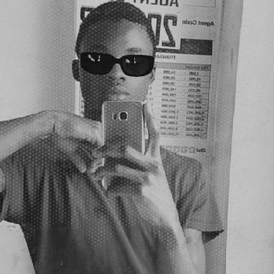 Sylnyandemoh's profile picture. God over everything🙌
Just a normal kid acting weird👽
I love music,sport,football,photography memes ❤
@Arsenal @JColeNC enthusiast