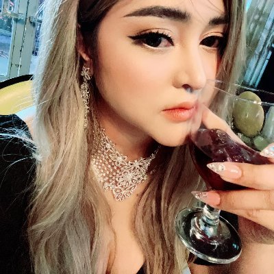 Surti7518Ani's profile picture. natasyah12@