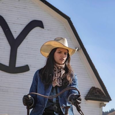 A Crow Tribal member. Also a Rancher at the #Yellowstone Married to @WaywardRancher. @YellowstoneHub #Parody #Fatal #Radiant  (Yellowstone RP/AU/MC21+)