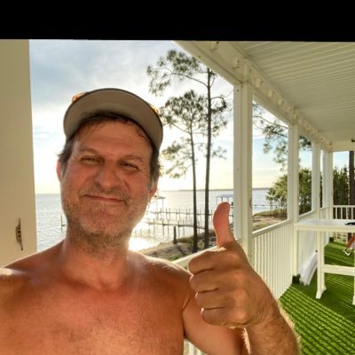 ItsMillerC's profile picture. Hi there! Conservative homo coming to 2 U from the Florida panhandle; I live where others vacation. Be nice 2 others it's easy.   #LGBdroptheT