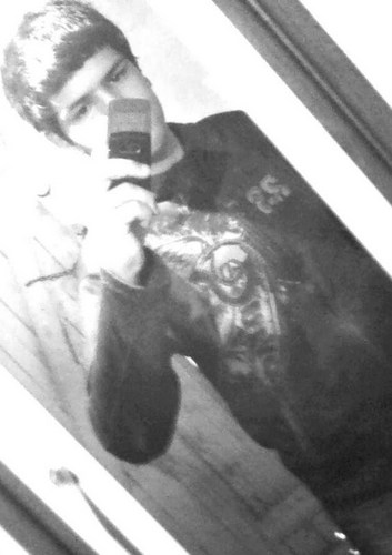 Look in the mirror first before you speak ill of me ;*
http://t.co/97nNwkCNvG