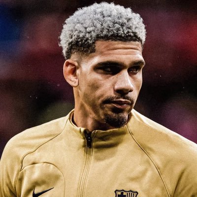Barcelona ,Pep,De Bruyne,Pedri,Man City,Xavi,Gavi,Araujo,Balde,Kounde,Christiansen,Mats, Lewy, B.Silva
