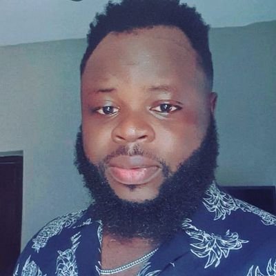 bamideleezeki17's profile picture. Live life before life leaves you