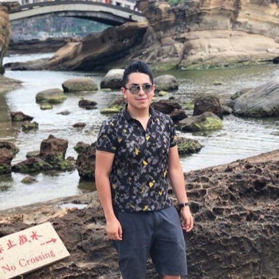 inigualabledave's profile picture. 😉