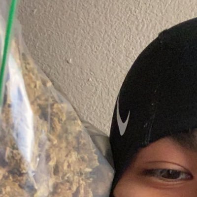 feo_troll956's profile picture. 