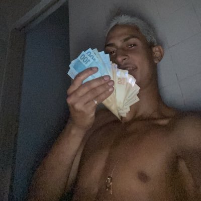 Vivendo e Aprendendo 🙏🕊️ Pra sempre em nossos corações #Reuci 😭🏴#Meu_grande_amg_GB 😭🏴
