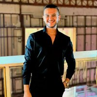 Remon (@remoneshak404) 's Twitter Profile