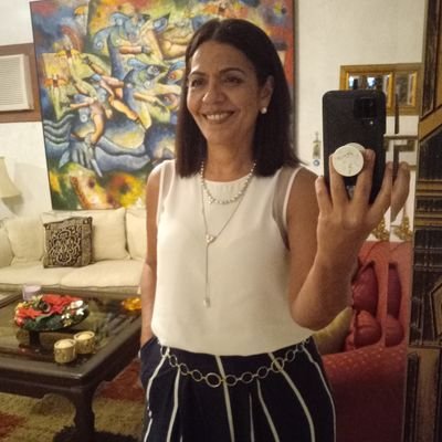 Comunicadora Social, Demócrata Cristiana y orgullosamente Venezolana!