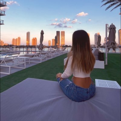 andreavalesm's profile picture. 