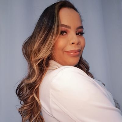 lalahsaantos's profile picture. Uso só pra descarregar... OLÁ 🤗