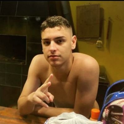 FabaoElesbo's profile picture. @Flamengo ❤️🖤                                                                    Livre pra poder buscar o meu lugar ao sol.