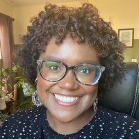 Ashleé Clark (@ashleeeats) 's Twitter Profile Photo