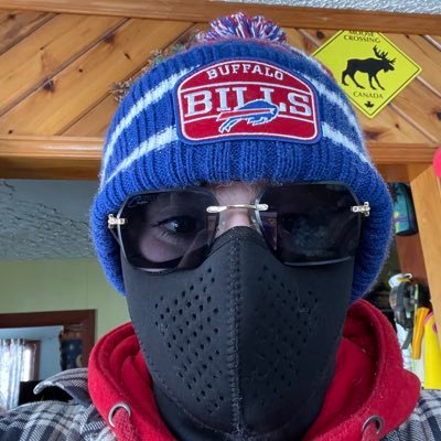 adamjblakely's profile picture. 🇨🇦Yaboooo!!!!,Minifan,All Aboard!🇨🇦