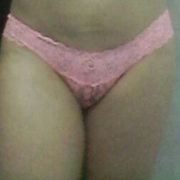 yazmin91224041's profile picture. 