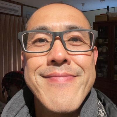 大規模修繕工事における防水工事を行っています/ノンプロ研所属/スマホでスプレッドシートに入力するアプリ作成、建築現場デジタル化、Glide、GAS/発信 ,note、Youtube /犬の散歩、料理/タン塩と鳥の唐揚が好き