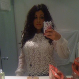 Rach_hennessey's profile picture. full time hairdresser!! and love to party!!!!