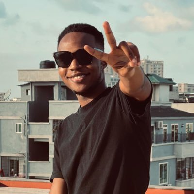 poternie's profile picture. 