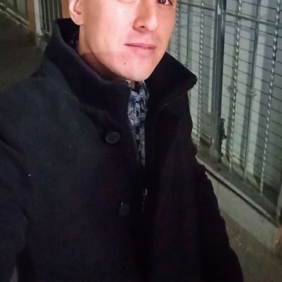 AmorosoFlaco's profile picture. single de 35 años , fetichista de las medias y zapatillas, discreto, respetuoso y formal, no busco problemas, real y cumplidor.