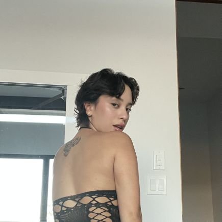 Single girl and available for fun 😉 🙃
Google chat: willvictoria47@gmail.com