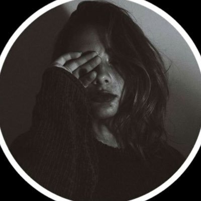 ghudir_r10's profile picture. ياليت لو نقدر نمحي بعض الذكريات والاشخاص.