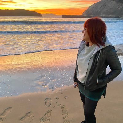 esthertxo12's profile picture. Yendo por la vida intentando disfrutar cada momento⏳ Nos vemos en ⬇⬇