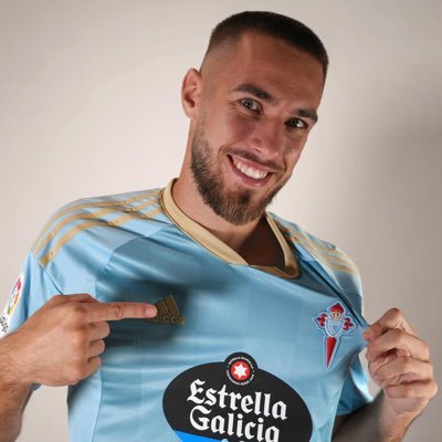 Jugador del @rccelta. Instagram: @oscarmingueza