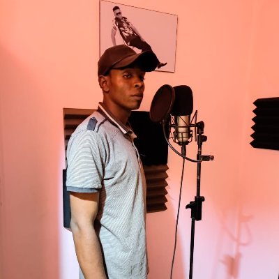 a young multitalented and a dancehall and gospel hiphop artist brand ambassador, dancer🇺🇲🇬🇧🇰🇪 preacher 4 enquiries :+254717692964/Cyrusngatia43@gmail.com