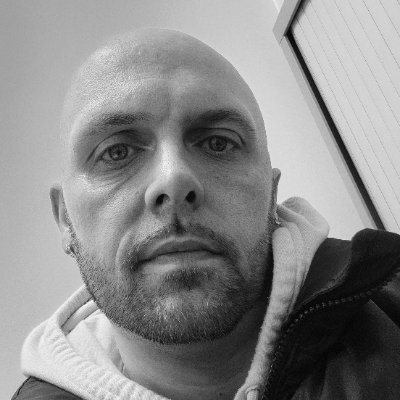 uniquemc's profile picture. *Professional UKG MC/Host since 1999.. 
*Proud Dad of 2 children.. 
*Chelsea FC fan.. 
*IFollowBack
*Jiggy Jiggy Bo Bo!!*