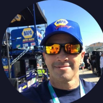 I am a big Chase Elliott fan ,follow me and I will follow you. All my videos and tweets are clean. happily Engaged .