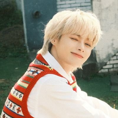 selliE_3's profile picture. FOR MY 7*♡✧*。