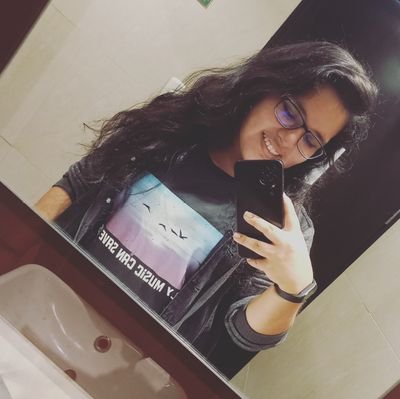💓13/12/15 💓
Lima,Perú 👀🇵🇪
Lane de Erick uwu