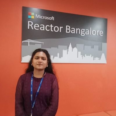 HSBC | ex-Growth Product @slimdevops | NIT Trichy
🚀 Talks about #AI, #business, #books and #life