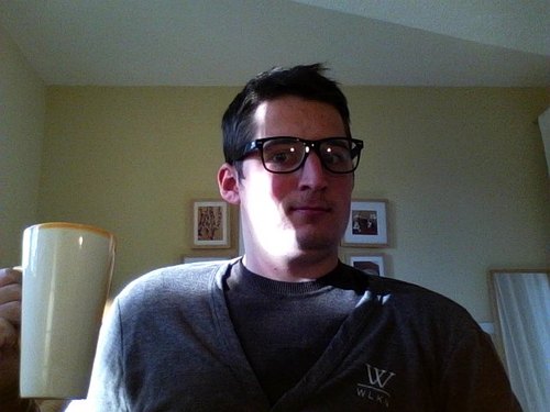 agoudqc's profile picture. Conspirateur galactique, jongleur semi-pro, égocentrique, petit bourgeois et voleur de rêves . Mes tweets engagent la planète entière et ta mère