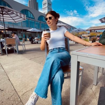 marianalangc's profile picture. 