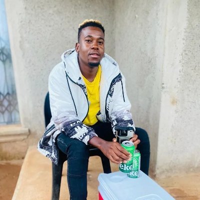 FloydBee002's profile picture. I'm a young talented Graphic designer/photographer/producer/artist
From Malamulele West (Limpopo province)