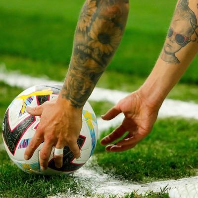 labash_art's profile picture. indoor decorator,a Artist and stucco design tutor,just stay alive with a positive mindset and believe 🤲🏻