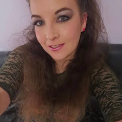 dan_niella8's profile picture. you found me 🤔