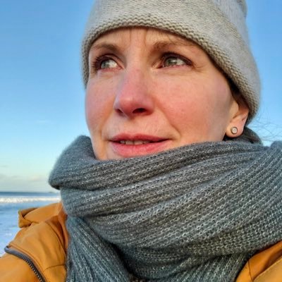 Professor at Oxford Uni researching mind, body, sociality, evolution. Head @SoBoLabOx . Living in NI.
