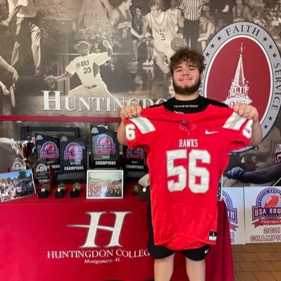 Huntingdon college OL🤙🏻🦅❤️C/O 27 /All state honorable mention- 6A Florida Football/ 6’0 260, 5.16 40 yd dash, 415lb bench press, 465 squat, 275 clean.