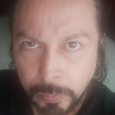 RAULCRUZNUEZ1's profile picture. Demócrata, progresista y liberal, aunque me digan conservador. Amo el rock, la arquitectura y leer. Egresado del ITESM. En la escuela de la vida debo materias.