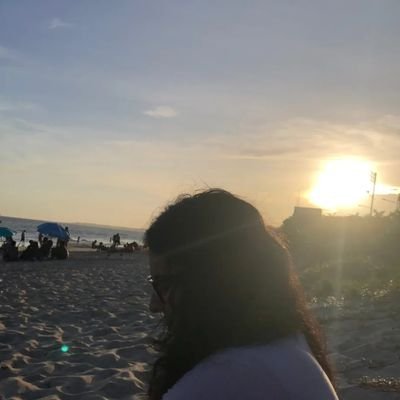 Aisakaa_b's profile picture. • 📚👩‍⚕️🧬
• Bangtan boys 💜
• 2002