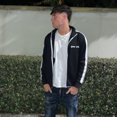 yhAlexiss's profile picture. only God can judge me