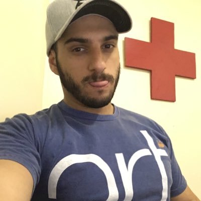 internacionalista , estudante de direito e totalmente contra à extrema direita. me amarro em memes
