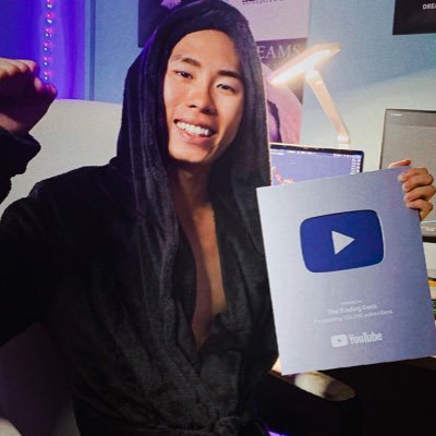 Bradgohoffical's profile picture. Tribe leader. Reforming the trading industry 📉📝