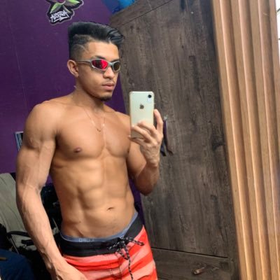 🔞☀️🌊🏋🏻‍♂️♊️🏳️‍🌈🔞 CRIADOR DE CONTEÚDOS 👉🏼👉🏼 🌎 https://t.co/uFqmXD9mRH 🇧🇷 https://t.co/bAGd8f8blj