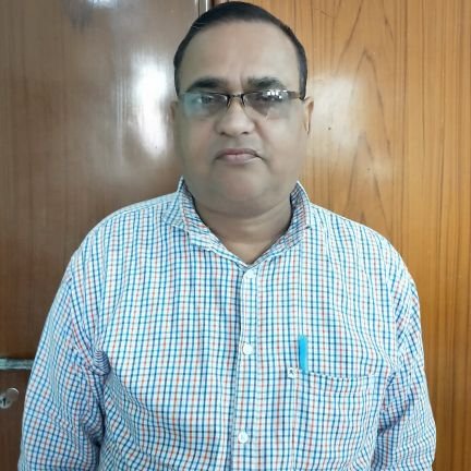 बहुत शर्म की बात है आप कांग्रेसी होकर कांग्रेसी को फॉलो नहीं करते हो (कृपया अंधभक्त मुझे फॉलो ना करे) 100% फॉलो बैंक मिलेगा