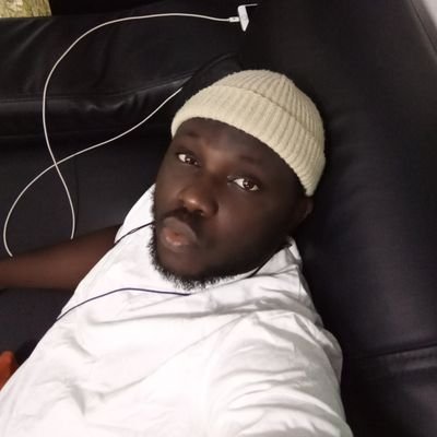 Pushing to get the big bags💰 📈📉📌...
Singer...
Drummer...
follow on Instagram @newtonosas_ng
