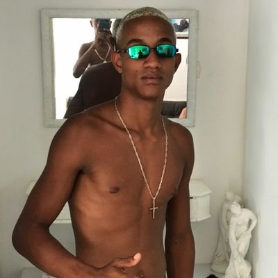 Roberto85528692's profile picture. 