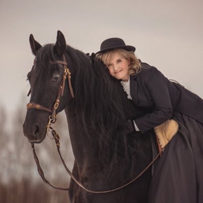 iphirrrrr's profile picture. Descendant of Russian nobles, patriot🇷🇺 Curious😂 Ukrainian flags,welcome out of here! Впереди засада, сзади западня-на меня идет охота со вчерашнего дня🤷‍♀️