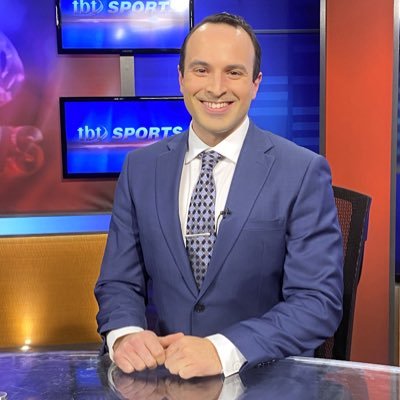 Former goalie. Sports Anchor in Thunder Bay. #LangerrAtTheMike on YouTube. Proudly Jewish ✡️